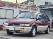 mitsubishi chariot